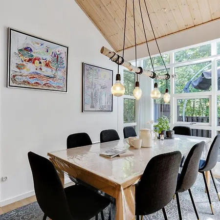 Dafne - 600m From The Sea By Interhome *